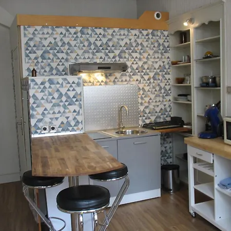 Apartment Type 2, Centre, 40 M2 *